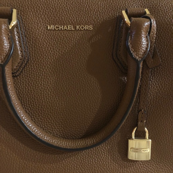 Michael Kors Medium Satchel Crossbody - Picture 2 of 7